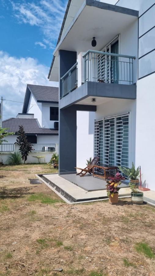 Baituljannah Homestay Batu Pahat Exterior foto